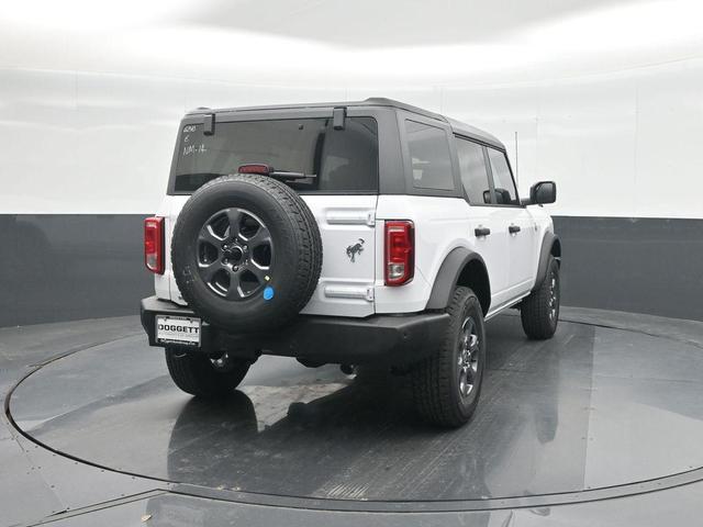 Photo of 2025 Oxford White Ford Bronco