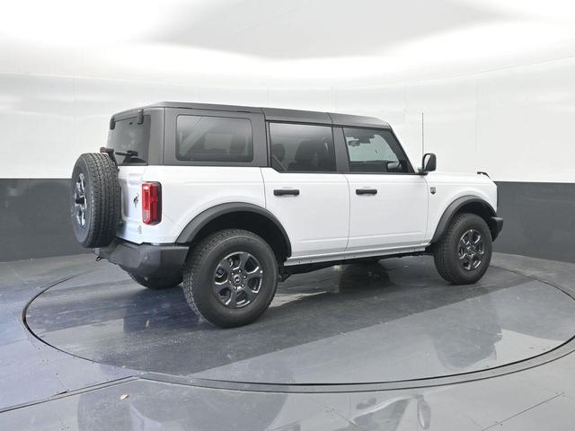 Photo of 2025 Oxford White Ford Bronco