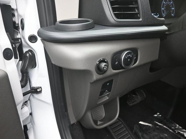 Photo of 2025 Oxford White Ford Transit-150