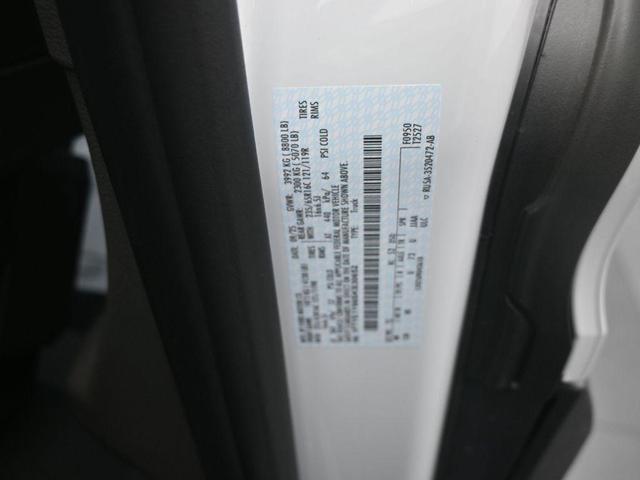 Photo of 2025 Oxford White Ford Transit-150