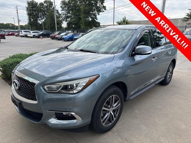 Photo of 2018 Blue Black INFINITI QX60