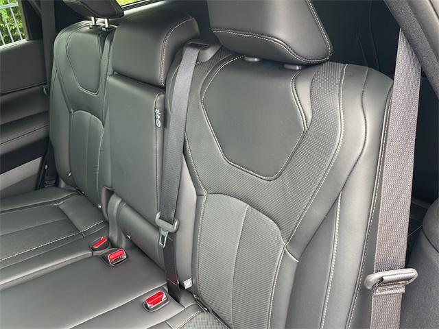 Photo of 2025 Harbor Gray INFINITI QX60