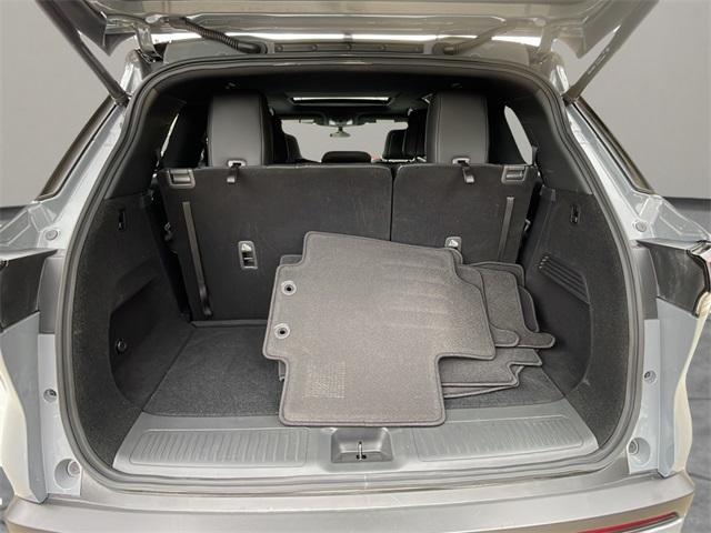 Photo of 2025 Harbor Gray INFINITI QX60