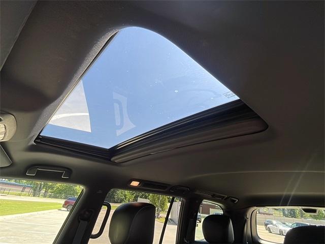 Photo of 2021 Coulis Red INFINITI QX80