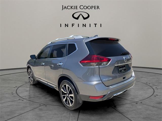 Photo of 2019 Gun Metallic Nissan Rogue