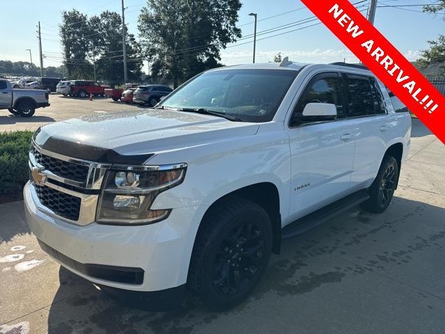 Photo of 2018 Summit White Chevrolet Tahoe