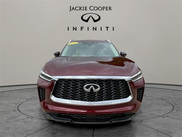 Photo of 2025 Deep Bordeaux INFINITI QX60