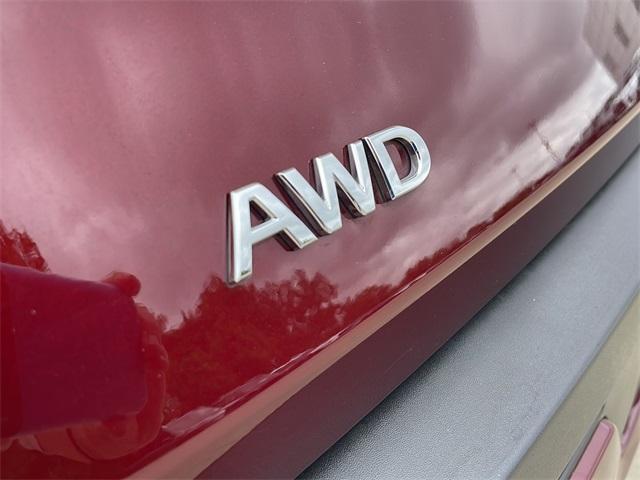 Photo of 2025 Deep Bordeaux INFINITI QX60