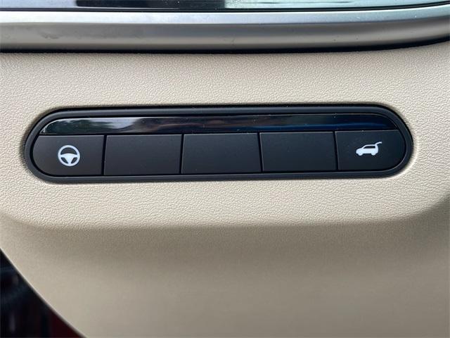 Photo of 2025 Deep Bordeaux INFINITI QX60