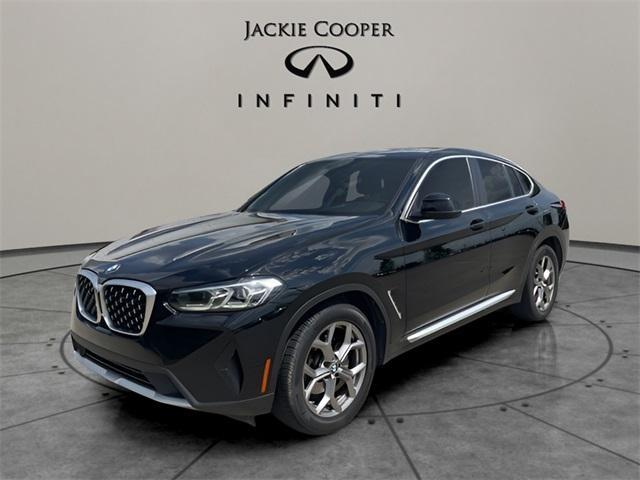 2022 BMW X4