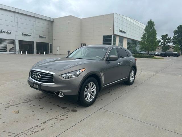 2016 Infiniti QX70
