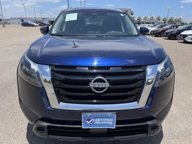 Photo of 2024 Deep Ocean Blue Nissan Pathfinder