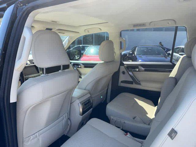 Photo of 2021 Black Onyx Lexus GX 460