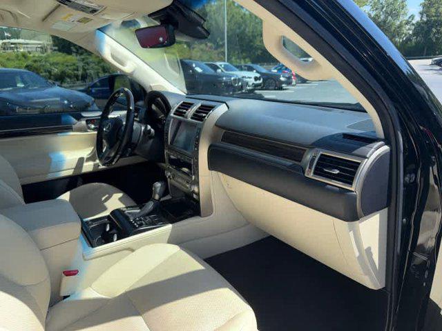 Photo of 2021 Black Onyx Lexus GX 460
