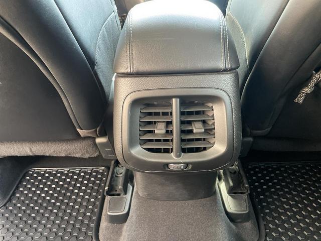 Photo of 2022 Sting-Gray Clearcoat Jeep Cherokee