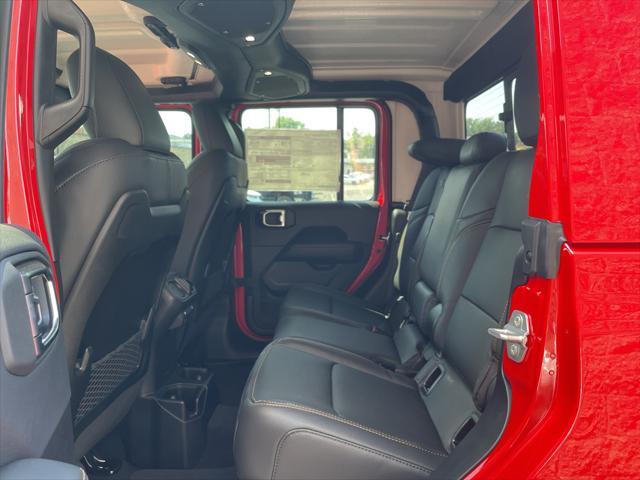 Photo of 2025 Firecracker Red Clearcoat Jeep Gladiator
