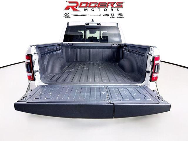 Photo of 2023 Bright White RAM 1500