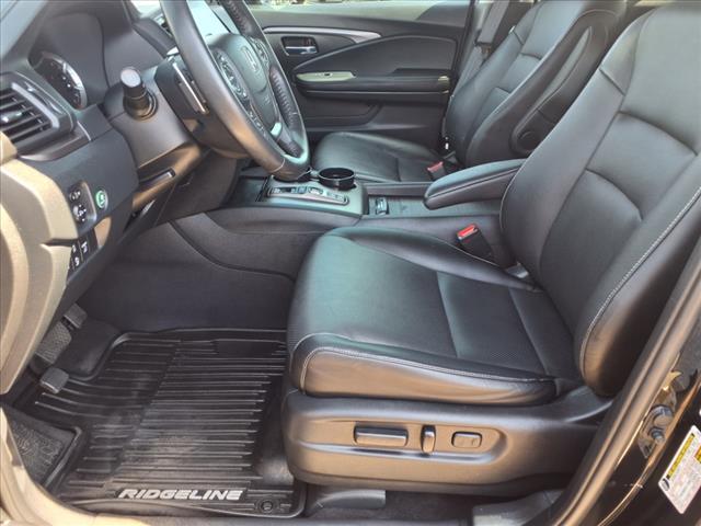 Photo of 2023 BLACK Honda Ridgeline