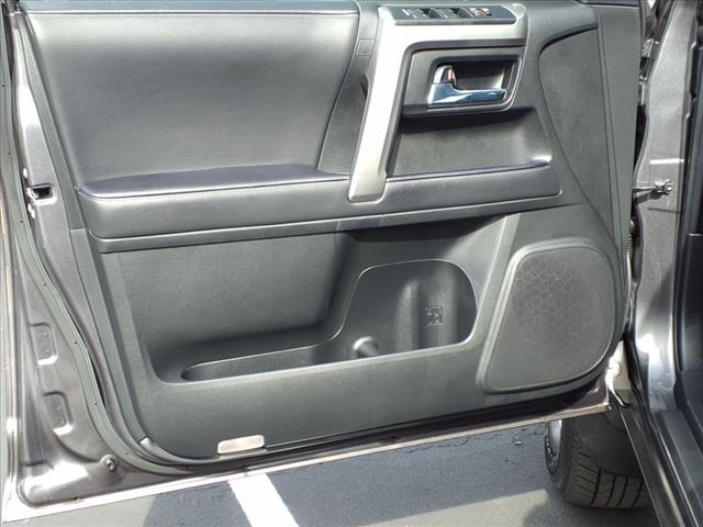 Photo of 2022 Gray Toyota 4Runner
