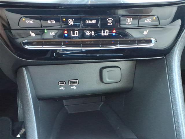 Photo of 2024 BLACK Buick Encore GX