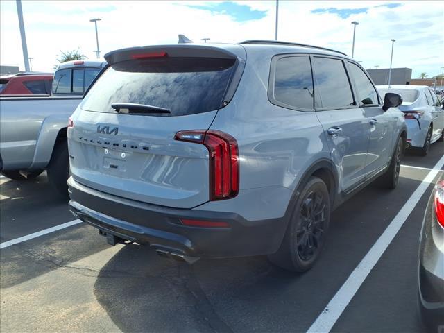 Photo of 2022 GRAY Kia Telluride