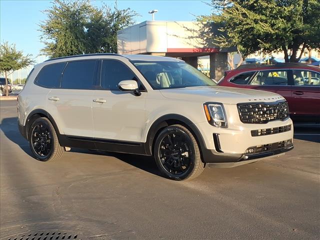 Photo of 2022 GRAY Kia Telluride