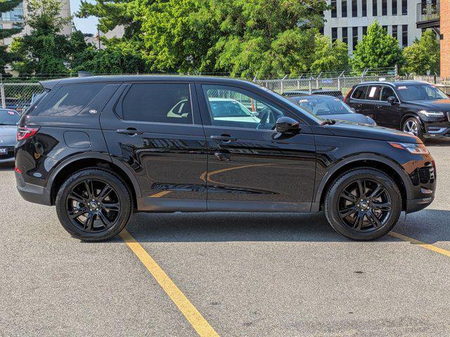 Photo of 2023 Santorini Black Metallic Land Rover Discovery Sport