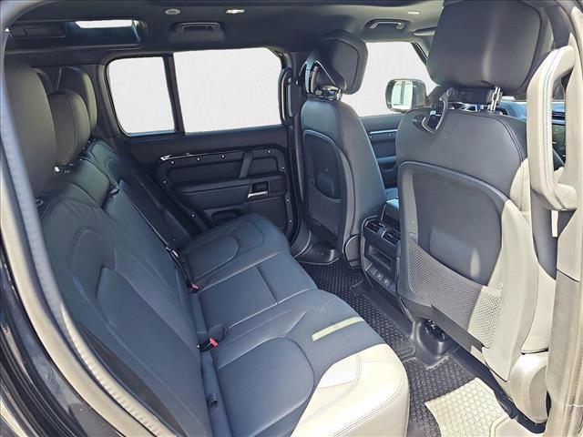 Photo of 2025 Santorini Black Metallic Land Rover Defender