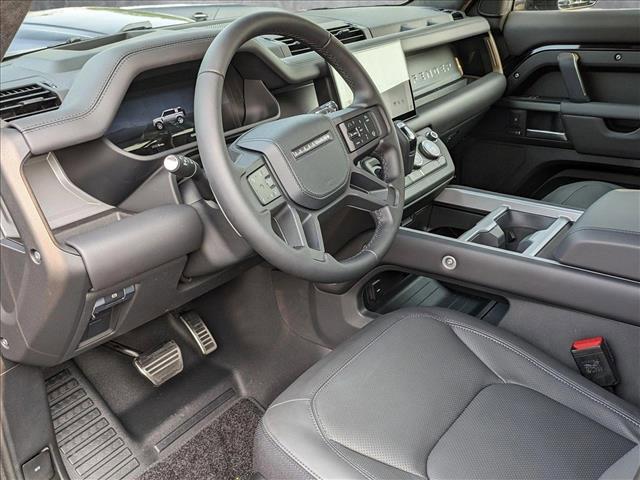 Photo of 2025 Santorini Black Metallic Land Rover Defender