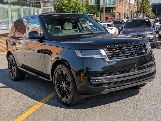 Photo of 2025 Santorini Black Metallic Land Rover Range Rover