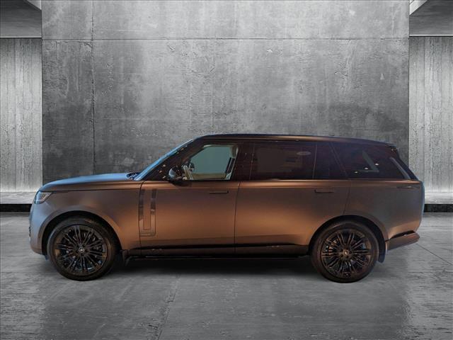 Photo of 2025 Tourmaline Brown SV Bespoke Ultra Metallic Satin Land Rover Range Rover