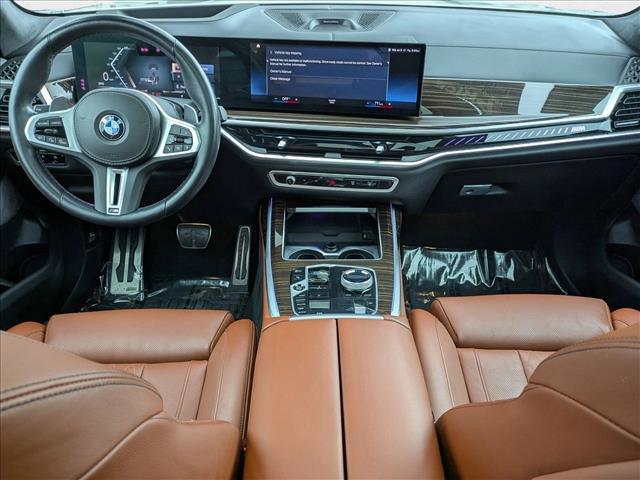 Photo of 2023 Dravit Grey Metallic BMW X7
