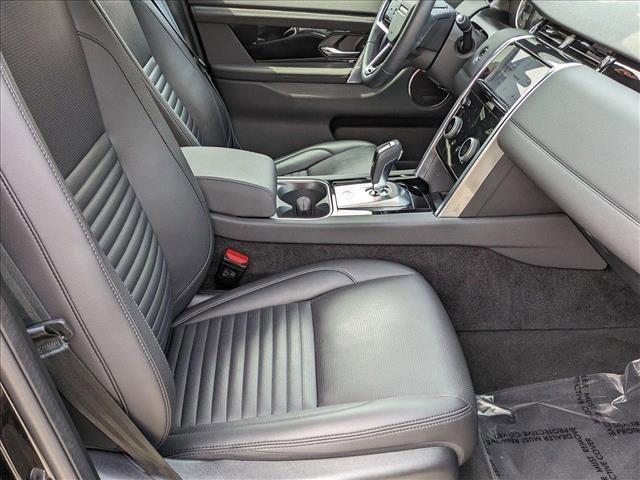 Photo of 2023 Santorini Black Metallic Land Rover Discovery Sport
