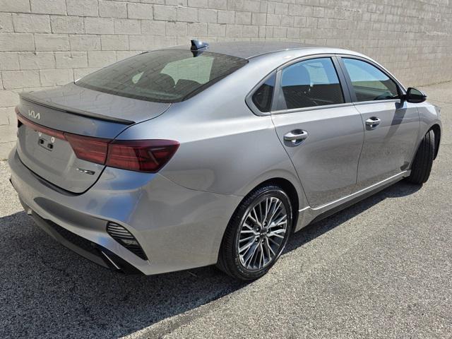 Photo of 2024 Steel Gray Kia Forte