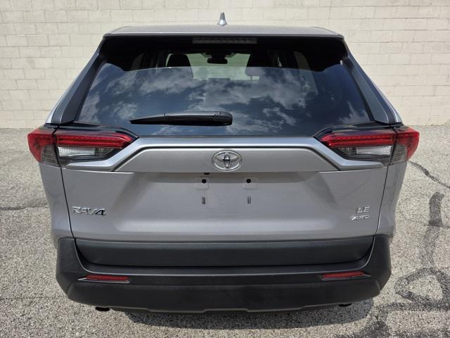 Photo of 2022 Silver Sky Metallic Toyota RAV4