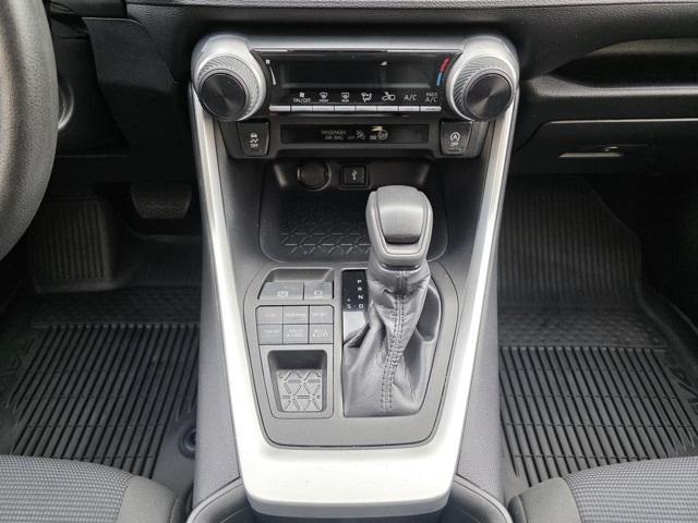 Photo of 2022 Silver Sky Metallic Toyota RAV4