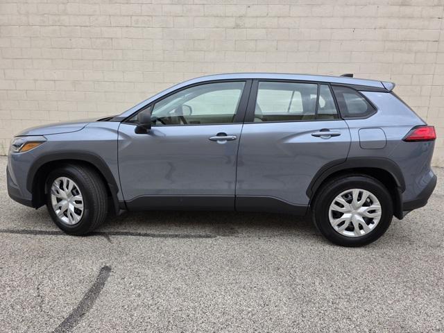 Photo of 2025 Celestite Toyota Corolla Cross