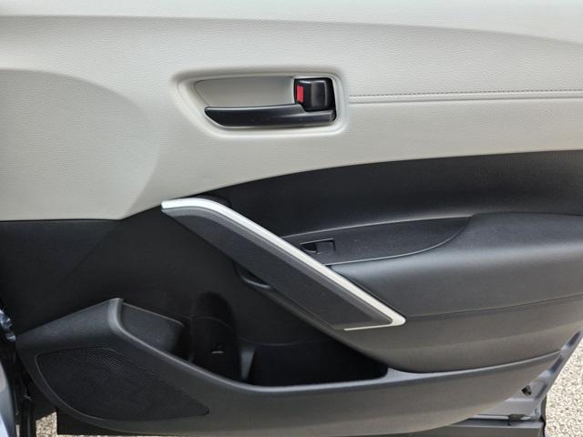 Photo of 2025 Celestite Toyota Corolla Cross