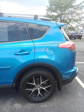 Photo of 2016 Electric Storm Blue Toyota RAV4