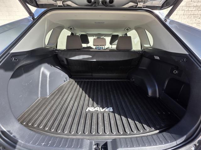 Photo of 2021 Silver Sky Metallic Toyota RAV4