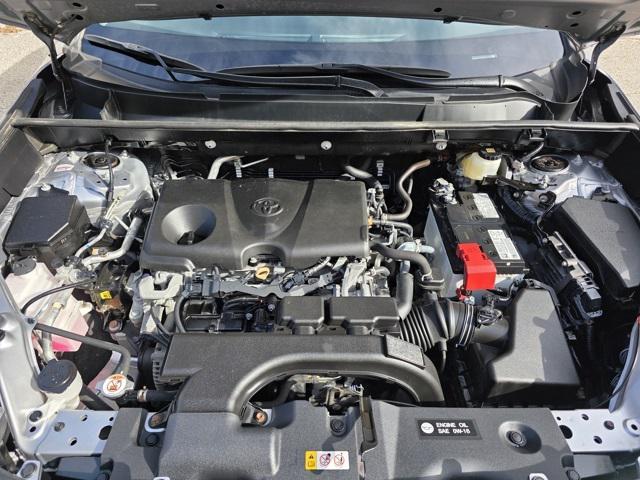 Photo of 2021 Silver Sky Metallic Toyota RAV4