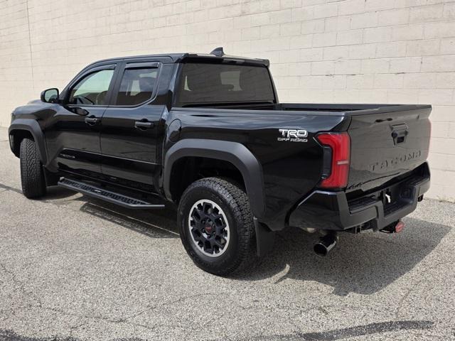 Photo of 2024 Black Toyota Tacoma