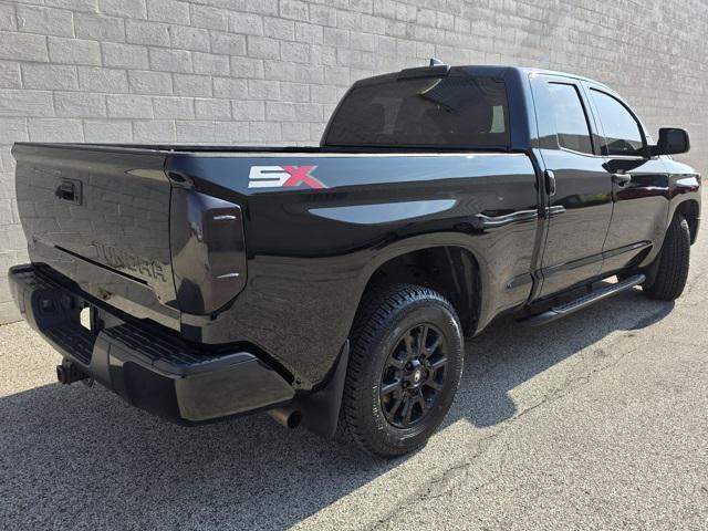 Photo of 2021 Midnight Black Metallic Toyota Tundra