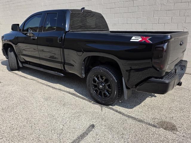 Photo of 2021 Midnight Black Metallic Toyota Tundra