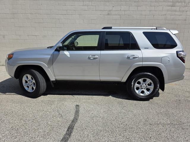 Photo of 2022 Classic Silver Metallic Toyota 4Runner