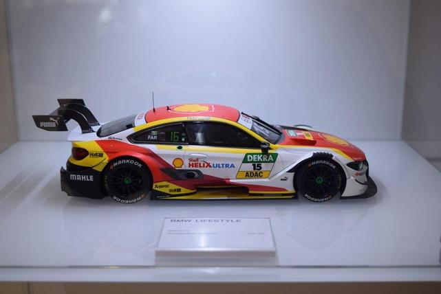 Photo of 2025 Black Sapphire Metallic BMW X2