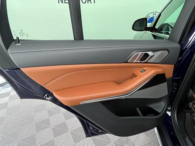 Photo of 2025 Tanzanite Blue II Metallic BMW X5
