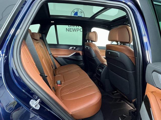 Photo of 2025 Tanzanite Blue II Metallic BMW X5
