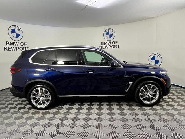 Photo of 2025 Tanzanite Blue II Metallic BMW X5