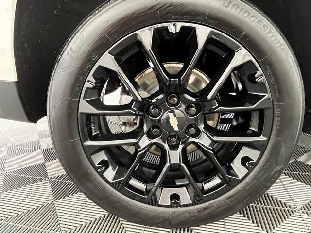 Photo of 2023 Iridescent Pearl Tricoat Chevrolet Tahoe